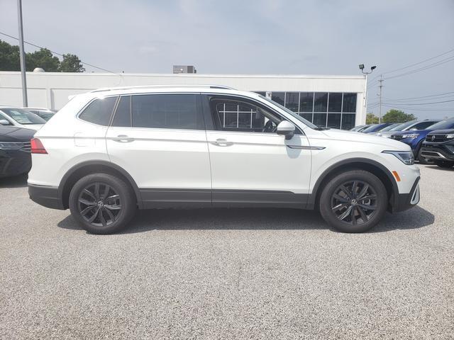 new 2024 Volkswagen Tiguan car, priced at $33,255