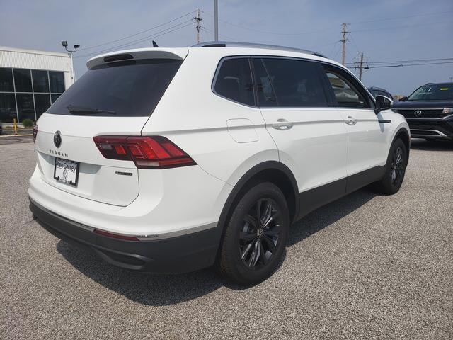 new 2024 Volkswagen Tiguan car, priced at $33,255