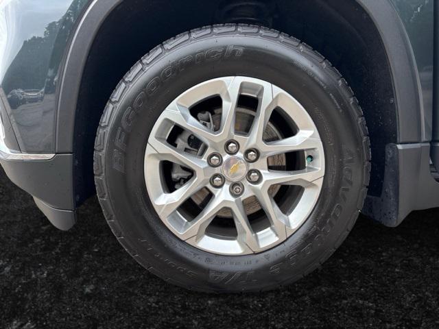 used 2021 Chevrolet Traverse car, priced at $23,625
