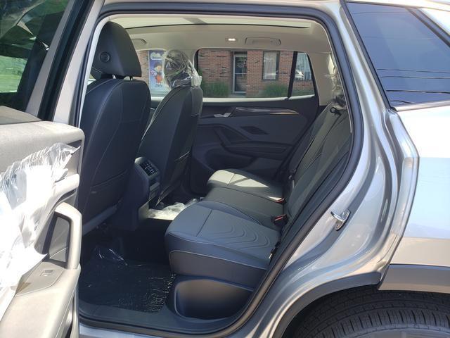 new 2025 Volkswagen Tiguan car, priced at $35,019