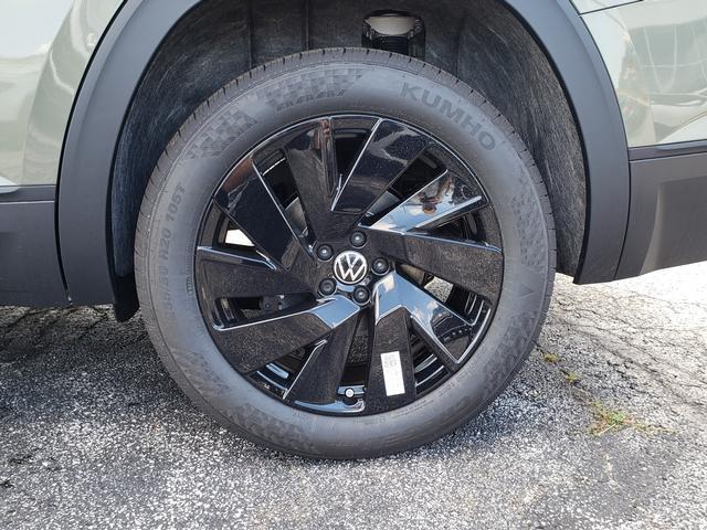 new 2026 Volkswagen Atlas car, priced at $48,044