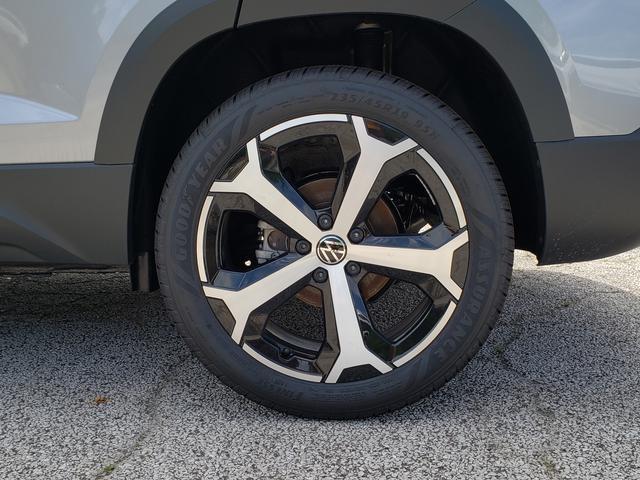 new 2025 Volkswagen Taos car, priced at $34,258