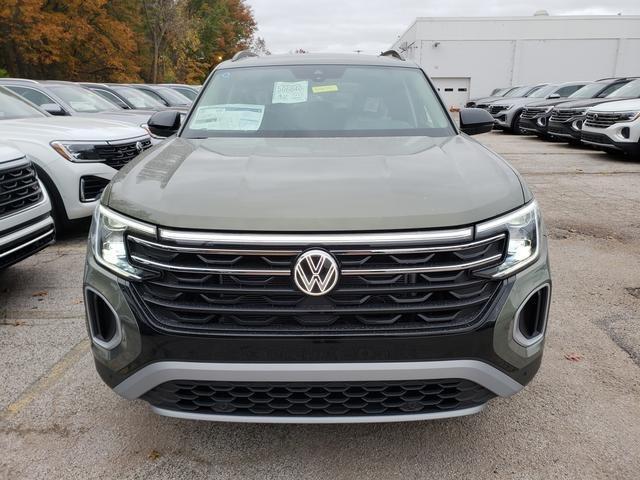 new 2025 Volkswagen Atlas car, priced at $45,555