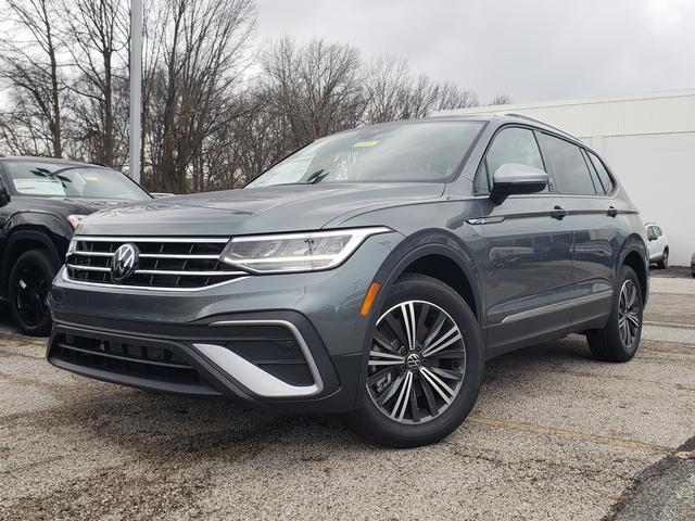 new 2024 Volkswagen Tiguan car, priced at $32,035