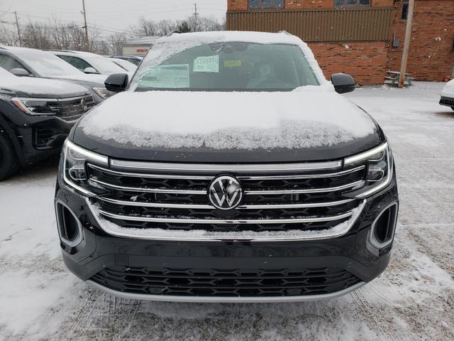 new 2025 Volkswagen Atlas car, priced at $44,327