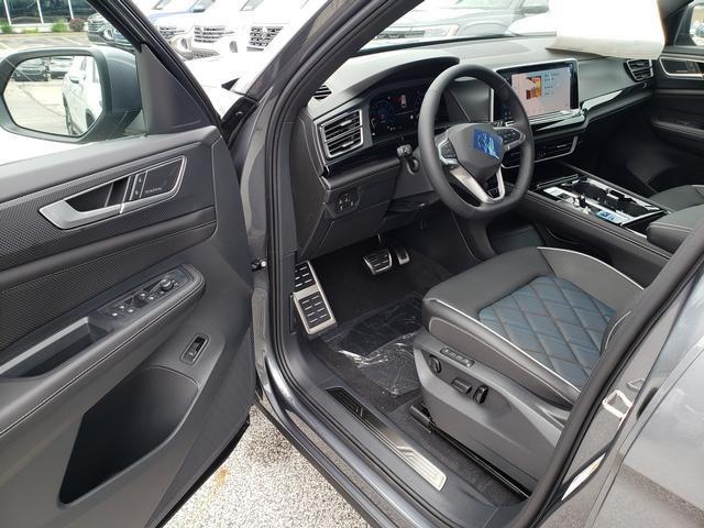 new 2025 Volkswagen Atlas Cross Sport car, priced at $50,166