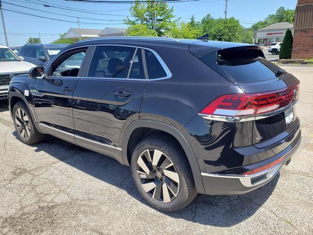 new 2024 Volkswagen Atlas Cross Sport car, priced at $46,155