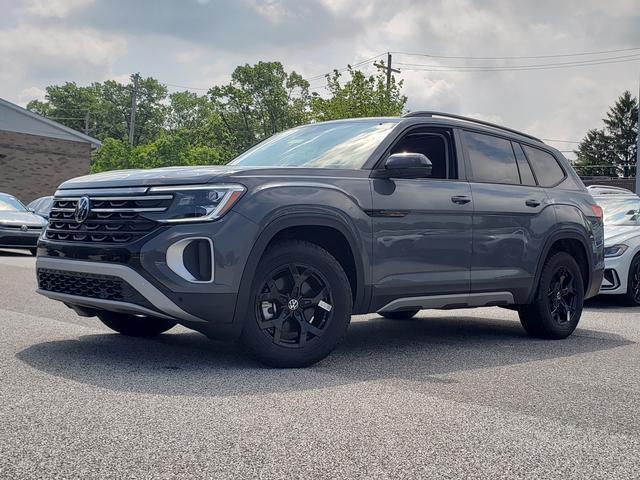 new 2025 Volkswagen Atlas car, priced at $46,745