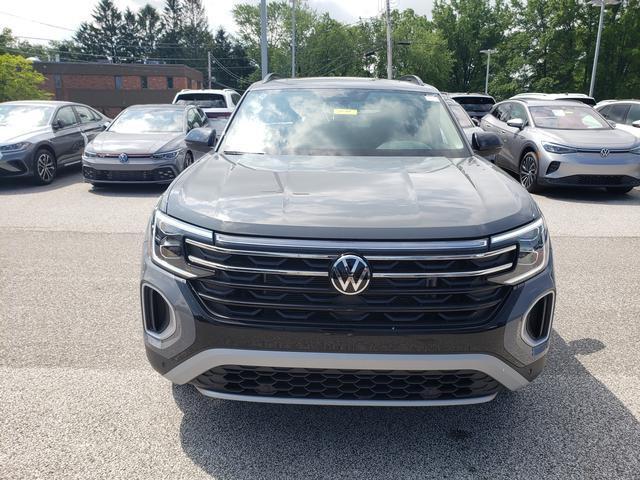 new 2025 Volkswagen Atlas car, priced at $46,745