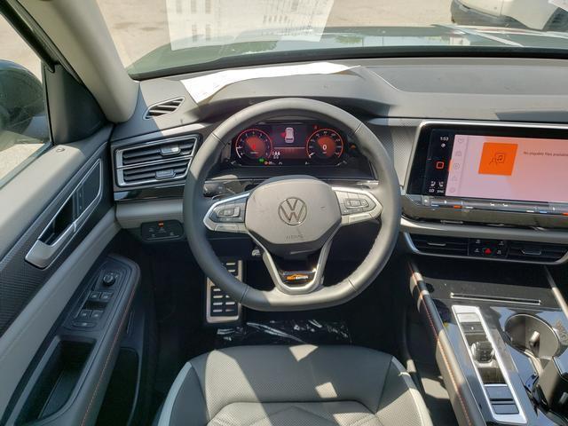 new 2025 Volkswagen Atlas car, priced at $44,741