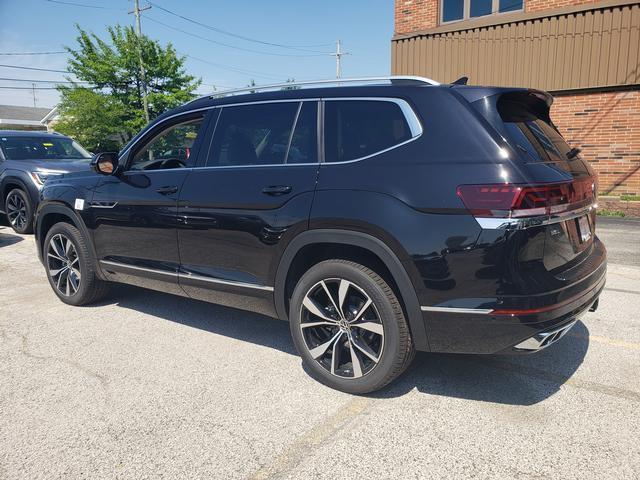 new 2024 Volkswagen Atlas car, priced at $50,647