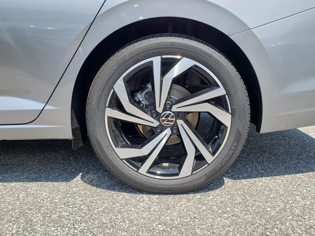 new 2025 Volkswagen Jetta car, priced at $29,237