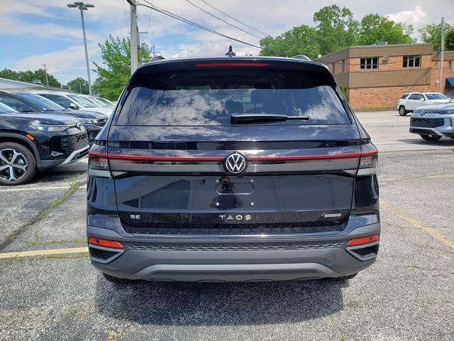 new 2025 Volkswagen Taos car, priced at $33,012