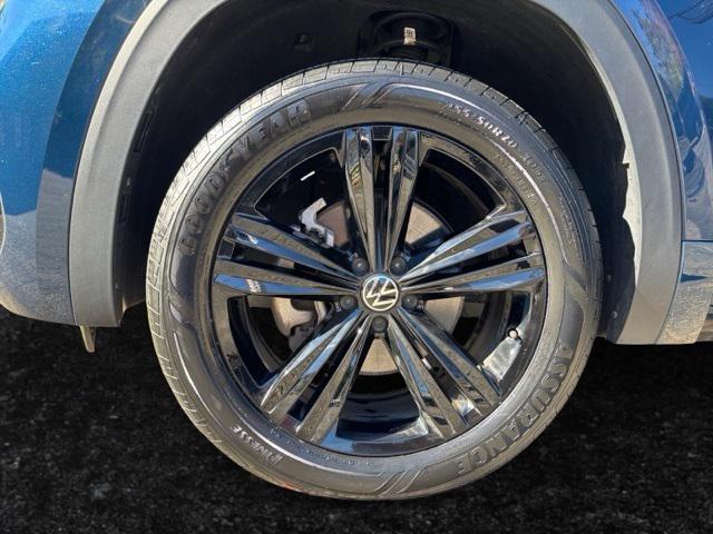 used 2023 Volkswagen Atlas car, priced at $34,445
