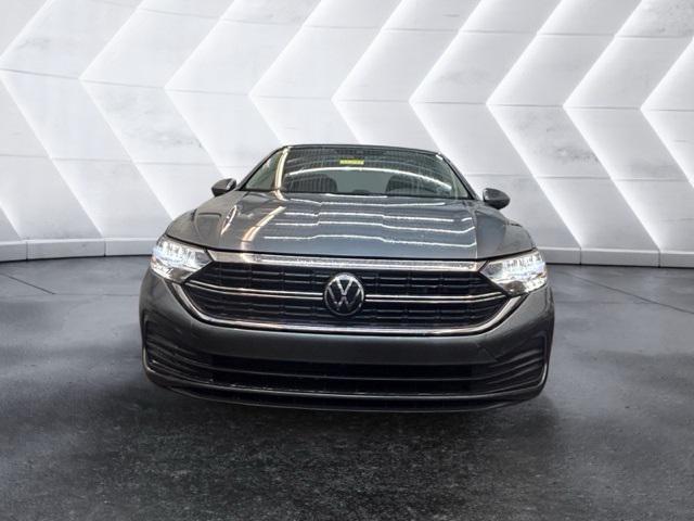 used 2023 Volkswagen Jetta car, priced at $18,077