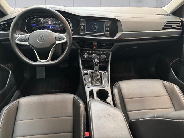 used 2023 Volkswagen Jetta car, priced at $18,077