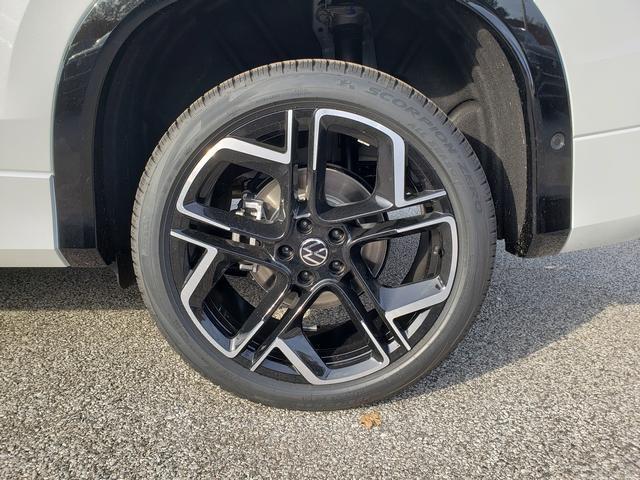 new 2026 Volkswagen Tiguan car, priced at $45,807