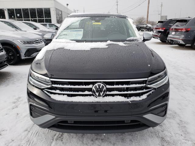 new 2024 Volkswagen Tiguan car, priced at $32,208