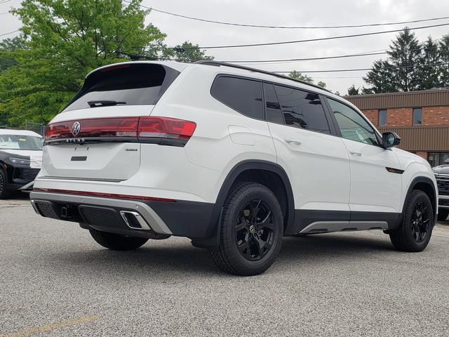 new 2025 Volkswagen Atlas car, priced at $46,943