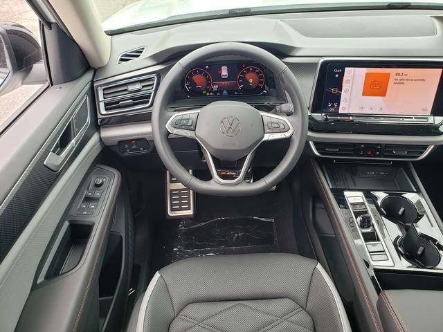 new 2025 Volkswagen Atlas car, priced at $46,943