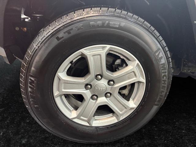 used 2021 Jeep Wrangler car, priced at $25,873