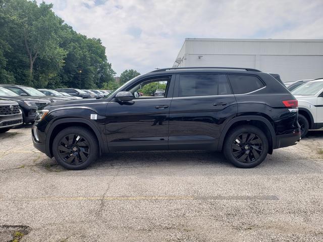 new 2024 Volkswagen Atlas car, priced at $42,752