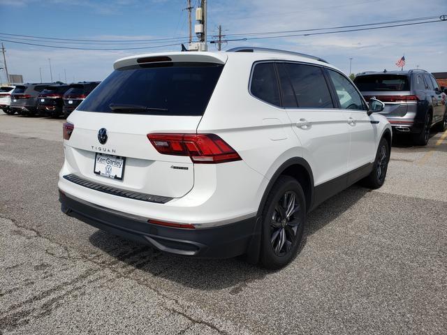 new 2024 Volkswagen Tiguan car, priced at $33,875