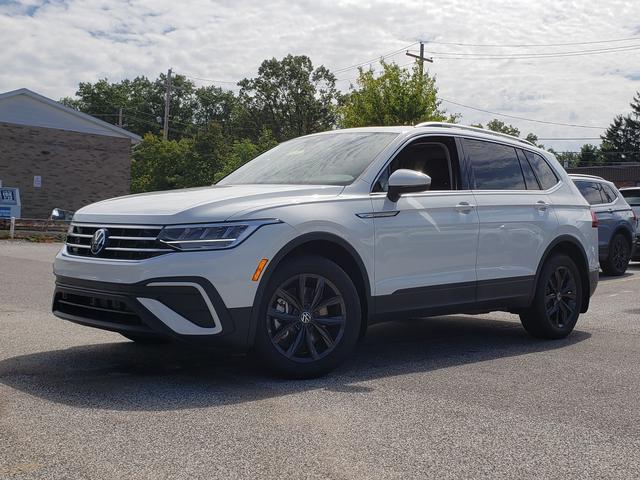 new 2024 Volkswagen Tiguan car, priced at $33,875