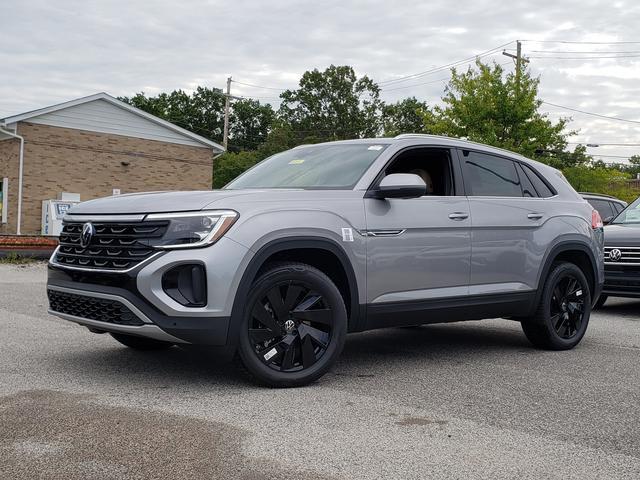 new 2024 Volkswagen Atlas Cross Sport car, priced at $42,788