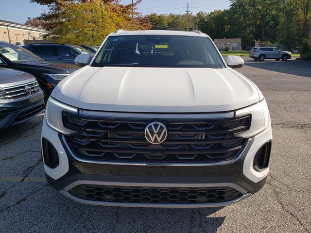 new 2025 Volkswagen Atlas Cross Sport car, priced at $44,007