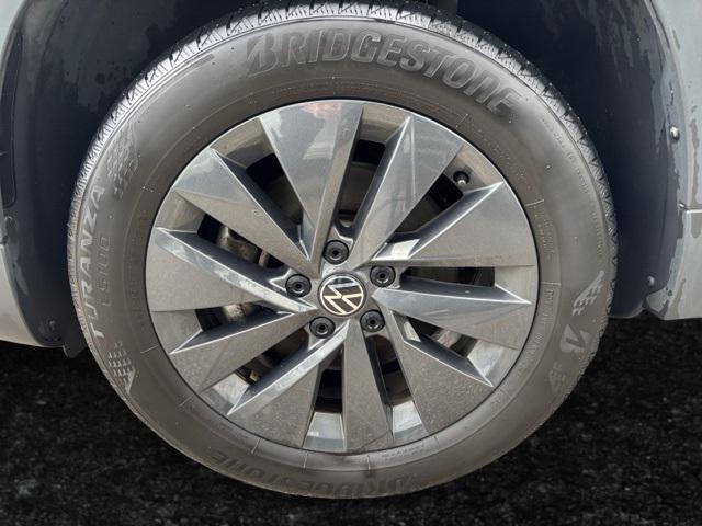 used 2022 Volkswagen Taos car, priced at $18,582