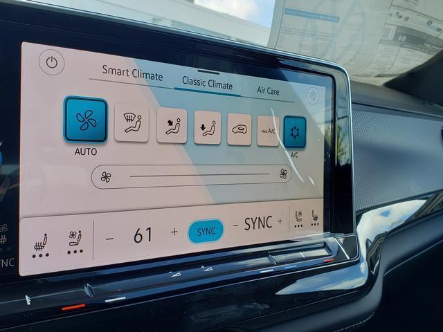 new 2026 Volkswagen Atlas Cross Sport car, priced at $52,876