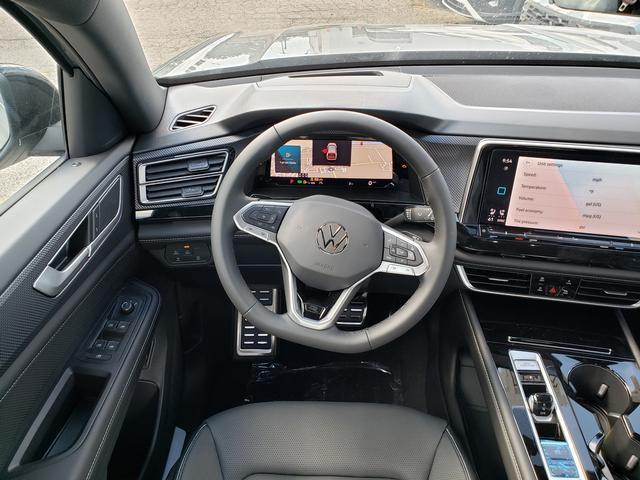 new 2026 Volkswagen Atlas Cross Sport car, priced at $52,876