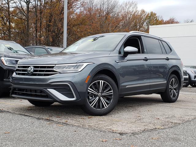 new 2024 Volkswagen Tiguan car, priced at $32,208