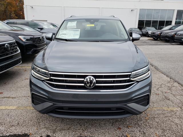 new 2024 Volkswagen Tiguan car, priced at $32,208