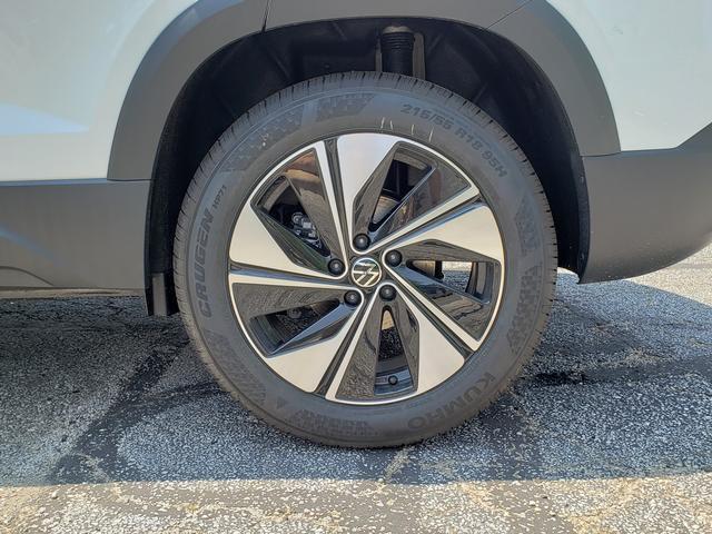 new 2025 Volkswagen Taos car, priced at $29,728