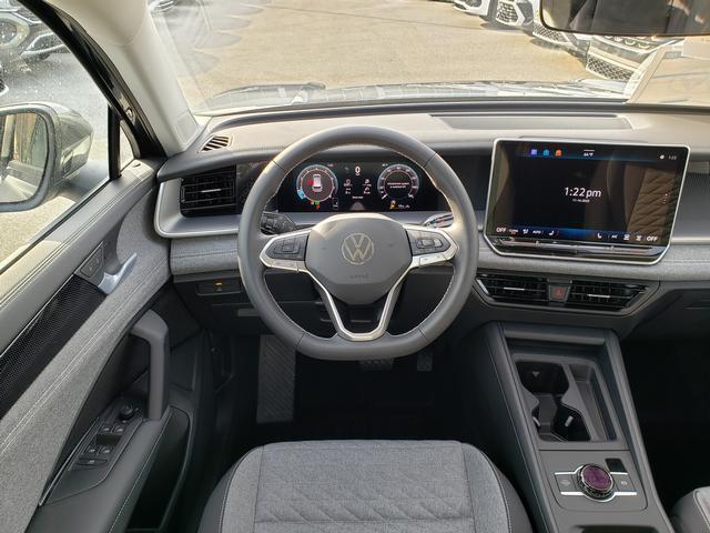 new 2026 Volkswagen Tiguan car, priced at $33,992