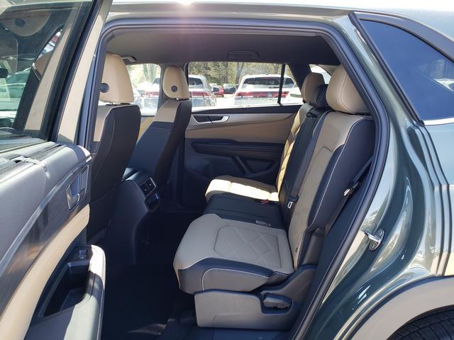 new 2025 Volkswagen Atlas Cross Sport car, priced at $42,975