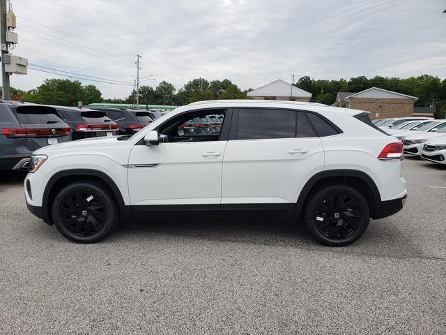 new 2024 Volkswagen Atlas Cross Sport car, priced at $42,465