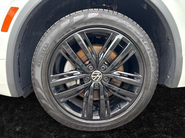 used 2022 Volkswagen Tiguan car, priced at $24,677
