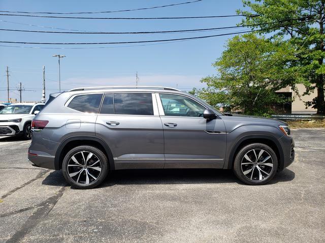 new 2025 Volkswagen Atlas car, priced at $50,640