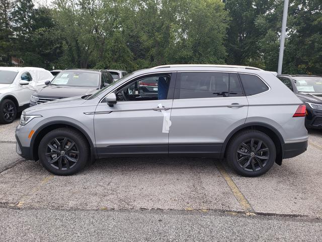 new 2024 Volkswagen Tiguan car, priced at $33,237