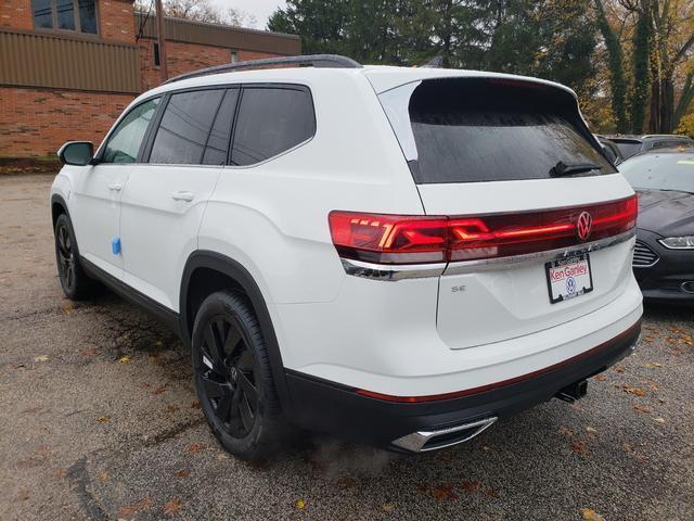 new 2025 Volkswagen Atlas car, priced at $43,748