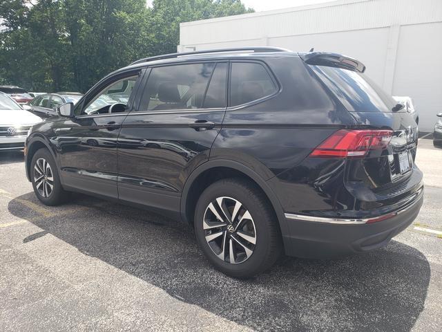 new 2024 Volkswagen Tiguan car, priced at $30,068