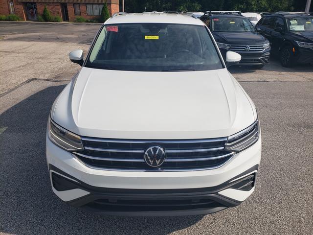 new 2024 Volkswagen Tiguan car, priced at $32,413