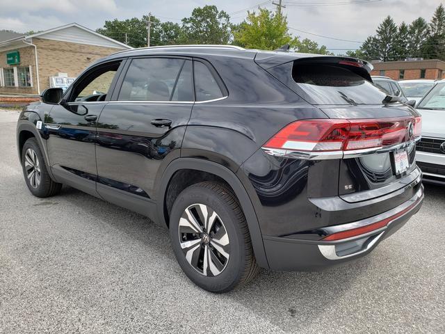 new 2024 Volkswagen Atlas Cross Sport car, priced at $37,150