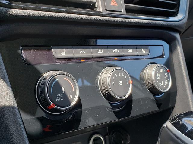 new 2025 Volkswagen Taos car, priced at $27,371