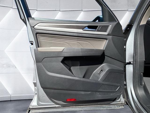 used 2023 Volkswagen Atlas car, priced at $31,249