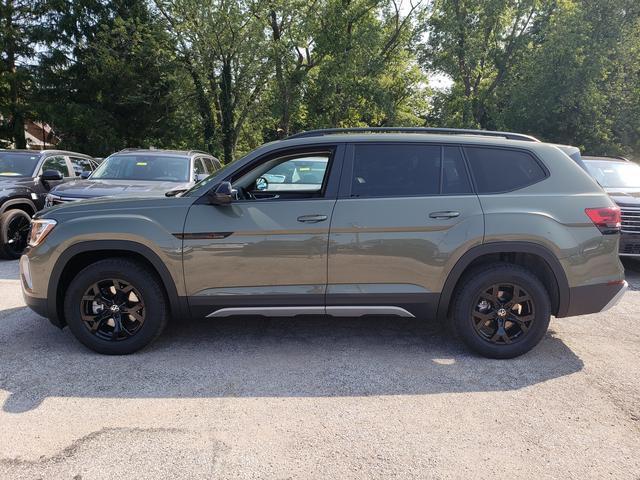 new 2024 Volkswagen Atlas car, priced at $45,271