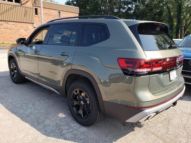 new 2024 Volkswagen Atlas car, priced at $45,271